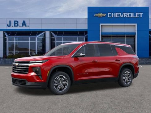 New 2026 Chevrolet Traverse LT FWD image 2