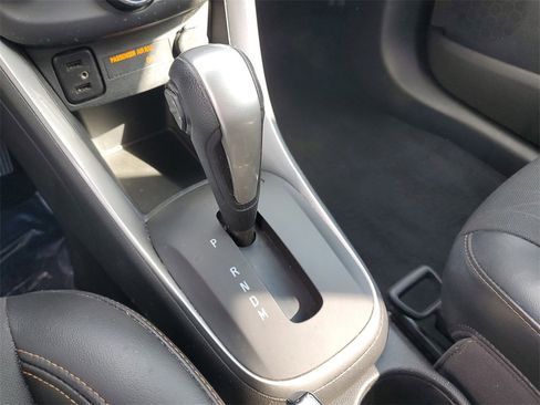 Used 2018 Chevrolet Trax LT w/ LT Convenience Package image 31