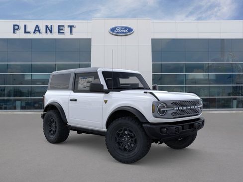 New 2026 Ford Bronco Badlands AWD/4WD image 9