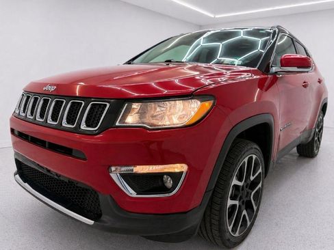 Used 2018 Jeep Compass Limited AWD/4WD image 37