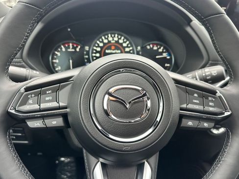 New 2025 MAZDA CX-5 Signature image 24