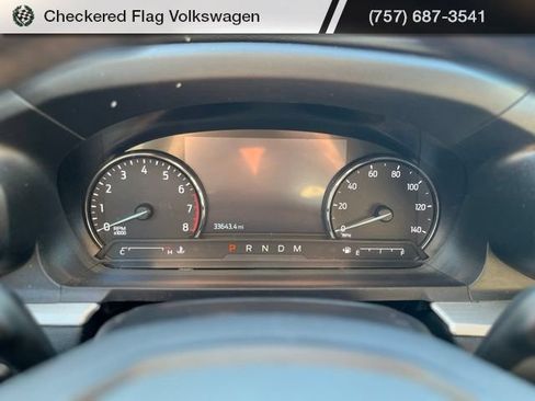 Used 2020 Ford Explorer XLT w/ Equipment Group 202A AWD/4WD image 33