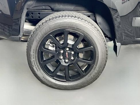 Used 2022 GMC Canyon Denali AWD/4WD image 35