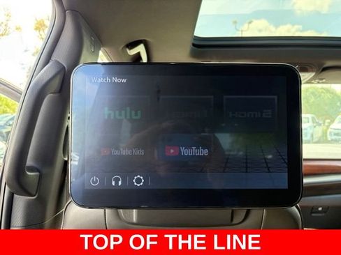 Used 2023 GMC Yukon Denali Ultimate AWD/4WD image 19