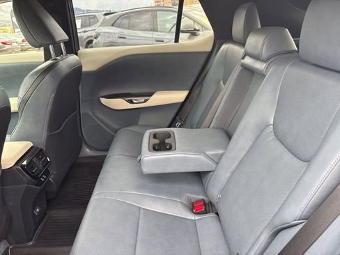 Used 2024 Lexus RZ 300e Premium w/ Accessory Package (Z1) FWD image 15