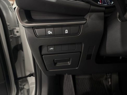 Used 2025 MAZDA MAZDA3 s image 16