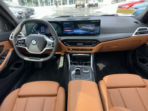 Used 2025 BMW 330i xDrive Sedan w/ Convenience Package image 27