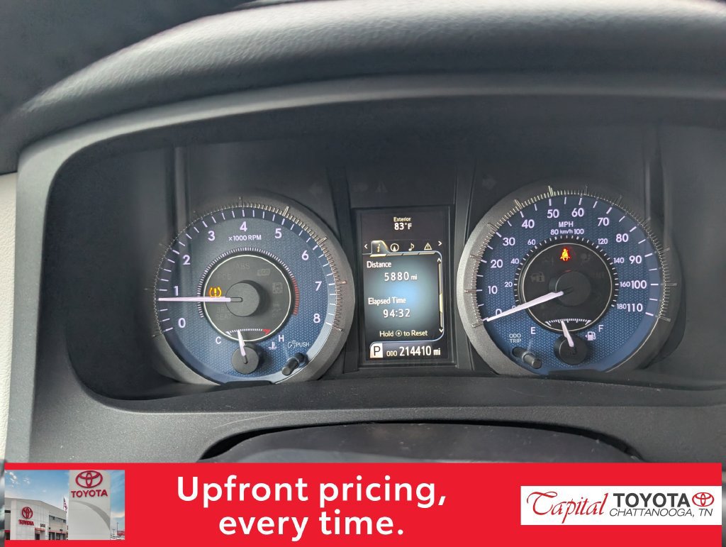 Used 2015 Toyota Sienna XLE w/ XLE Navigation Package FWD image 21