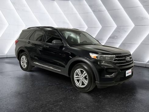 Used 2020 Ford Explorer XLT w/ Comfort Package AWD/4WD image 1