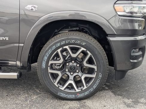 New 2026 RAM 1500 Laramie AWD/4WD image 11