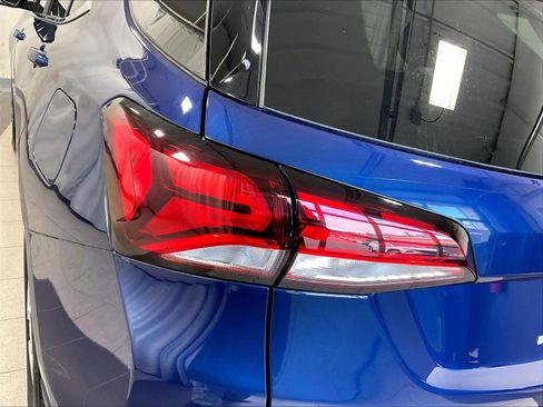 Used 2022 Chevrolet Equinox LT w/ LPO, Floor Liner Package image 33