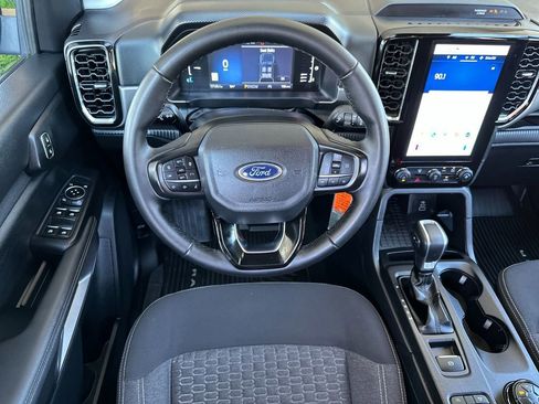 Certified 2025 Ford Ranger XLT w/ Technology Package AWD/4WD image 13
