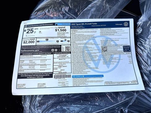New 2026 Volkswagen Tiguan SEL R-Line AWD/4WD image 13