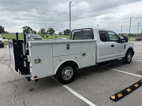 Used 2021 Ford F250 XL w/ Power Equipment Group image 2
