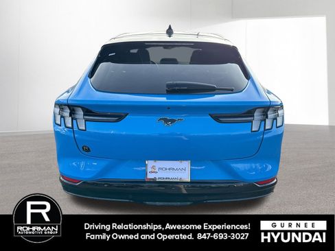 Used 2022 Ford Mustang Mach-E Premium image 7