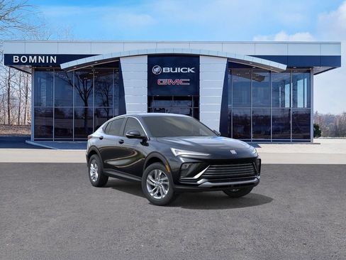 New 2026 Buick Envista Preferred FWD image 2
