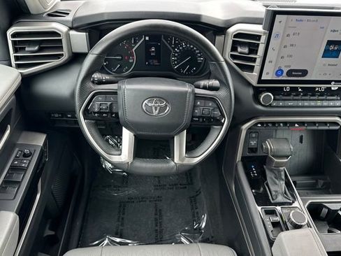 Used 2023 Toyota Tundra Limited AWD/4WD image 16