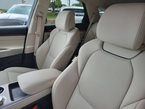 New 2026 Genesis GV70 2.5T Select AWD/4WD image 10