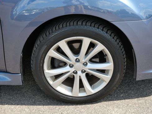 Used 2013 Subaru Legacy 2.5i Premium w/ All-Weather Pkg AWD/4WD image 15