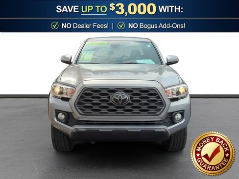 Used 2021 Toyota Tacoma TRD Off-Road image 11