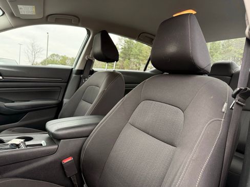 Used 2019 Nissan Altima 2.5 S image 14