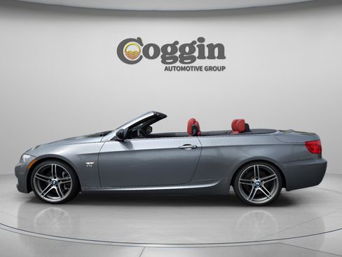 Used 2012 BMW 335is Convertible image 2