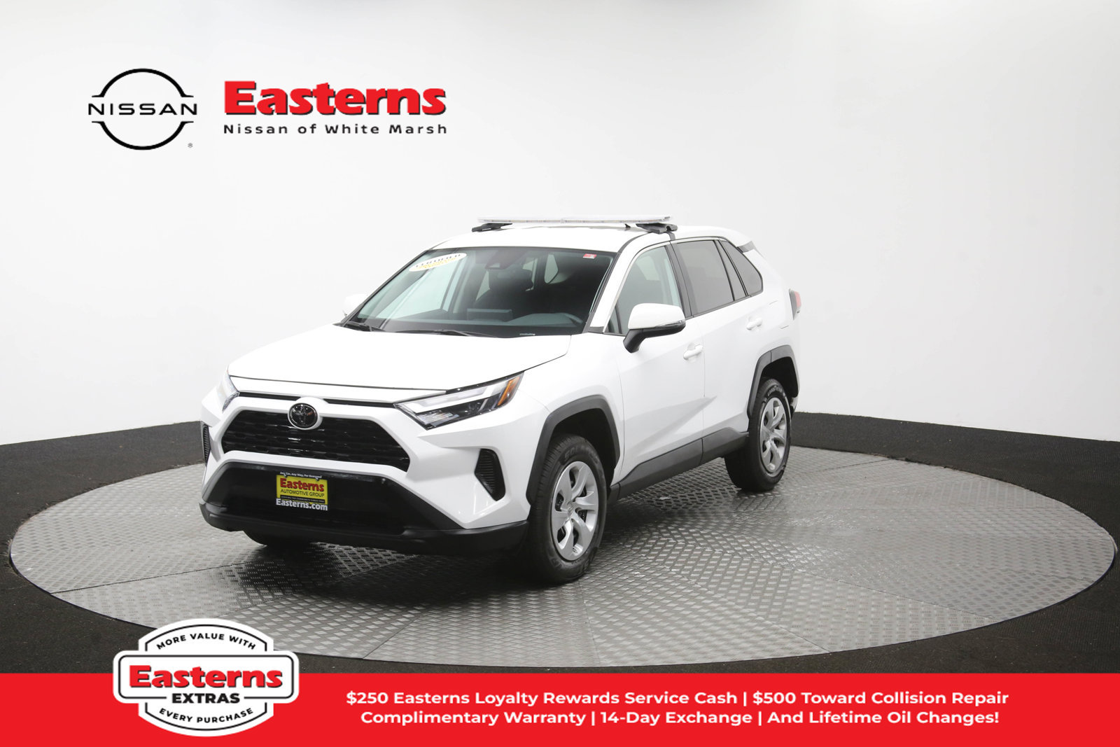 Used 2023 Toyota RAV4 LE AWD/4WD image 54