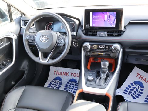 Used 2024 Toyota RAV4 Adventure image 15