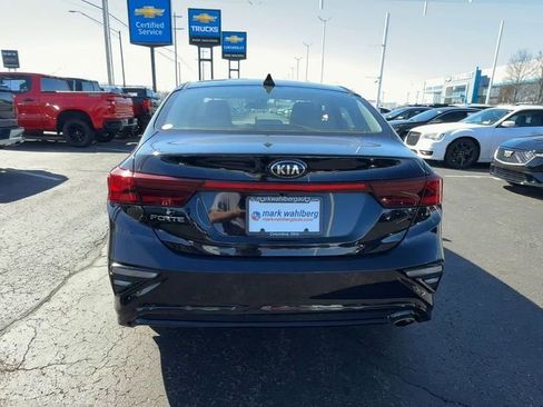 Used 2021 Kia Forte LXS image 7