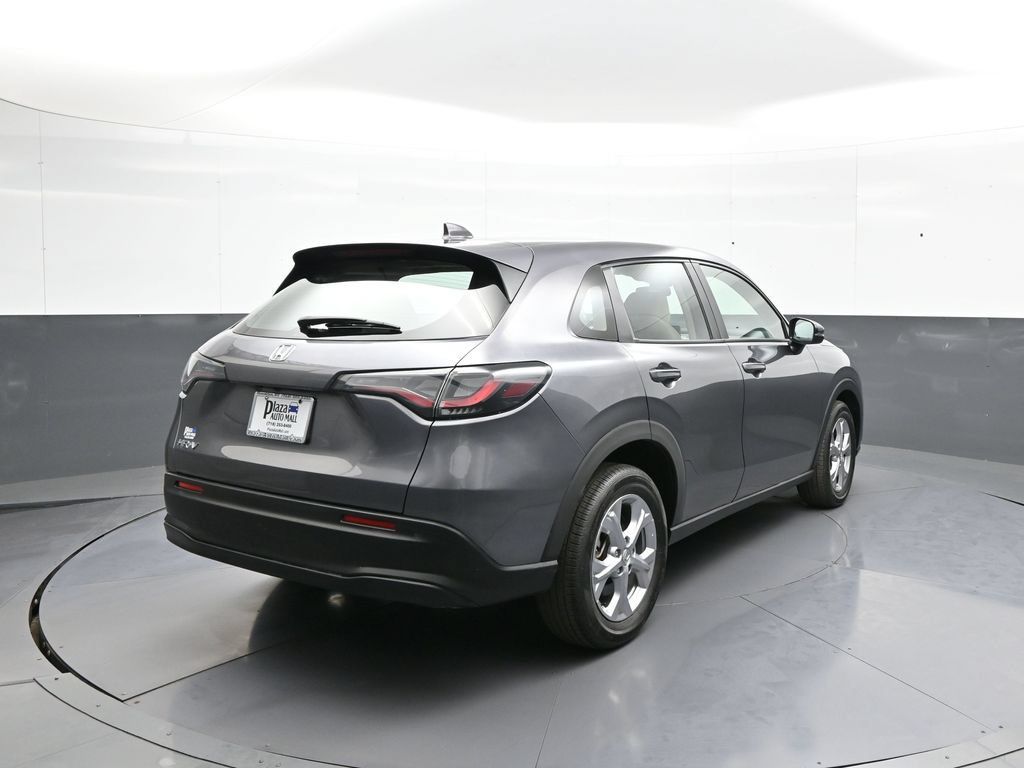 Used 2024 Honda HR-V LX image 6