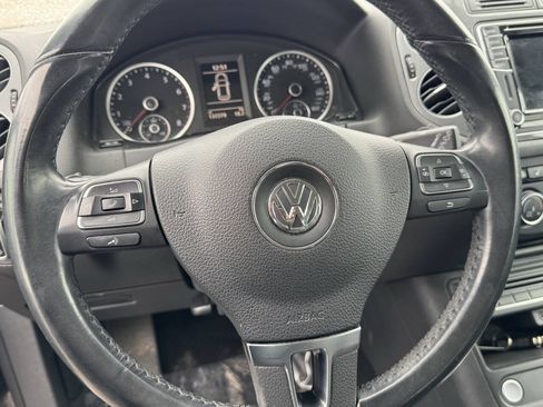 Used 2017 Volkswagen Tiguan S AWD/4WD image 15