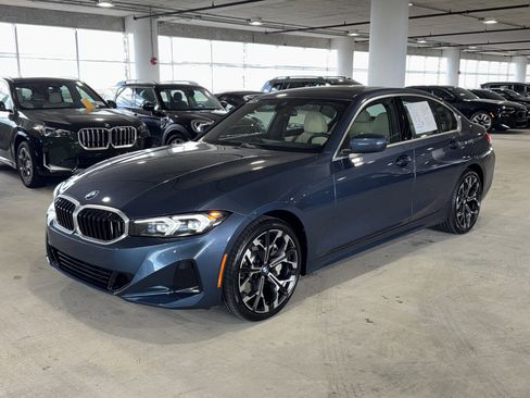 Used 2025 BMW 330i Sedan w/ Convenience Package image 4