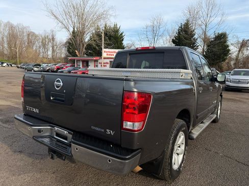 Used 2012 Nissan Titan SV w/ SV Value Truck Pkg image 5