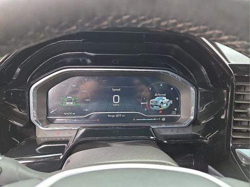 Used 2024 GMC Sierra 1500 Elevation w/ Elevation Premium Package image 23