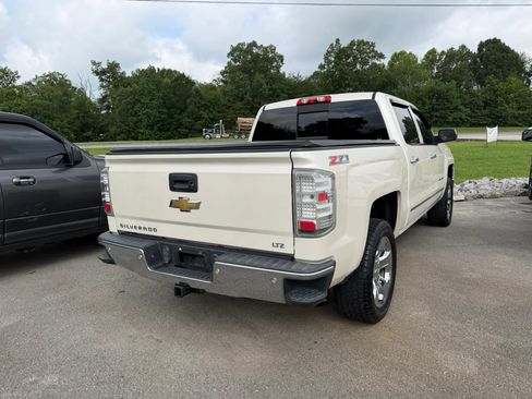 Used 2015 Chevrolet Silverado 1500 LTZ Z71 w/ LTZ Plus Package AWD/4WD image 37