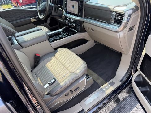 Used 2025 Ford F450 Platinum w/ Platinum Plus Package AWD/4WD image 50