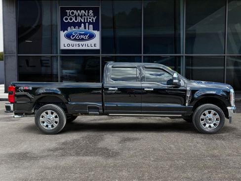 Used 2024 Ford F250 Lariat w/ Chrome Package AWD/4WD image 2