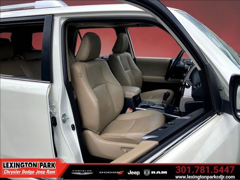 Used 2023 Toyota 4Runner Limited AWD/4WD image 28