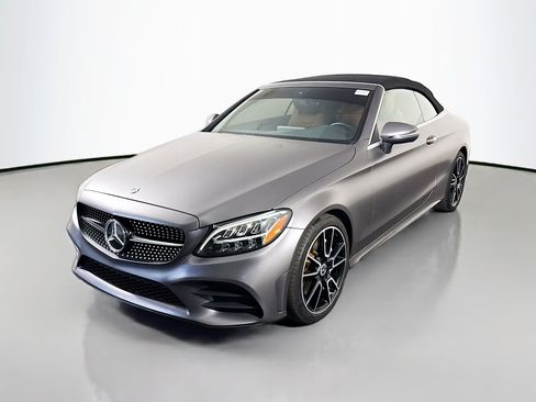 Used 2020 Mercedes-Benz C 300 Cabriolet image 4