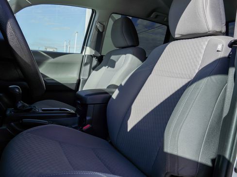 Certified 2022 Toyota Tacoma SR image 17