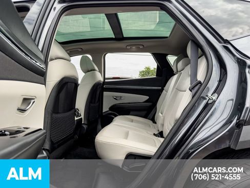 Certified 2022 Hyundai Tucson Limited AWD/4WD image 10