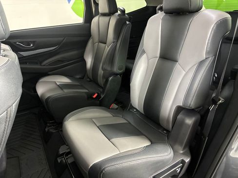 Used 2022 Subaru Ascent Onyx Edition image 25