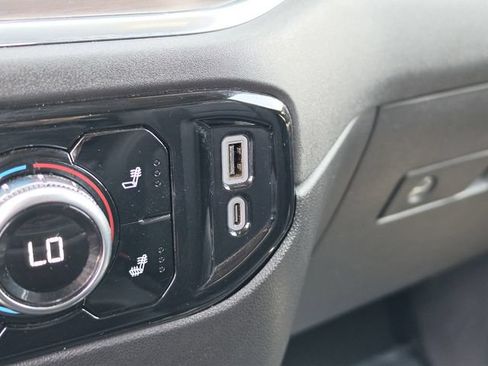 Used 2025 GMC Sierra 1500 SLT AWD/4WD image 27