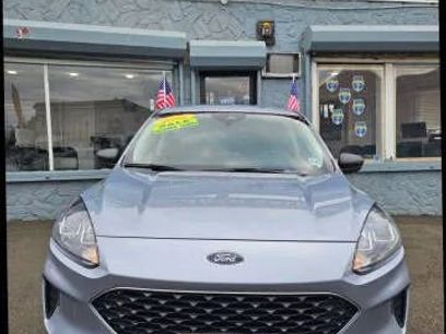 Used 2022 Ford Escape SE w/ Cold Weather Package