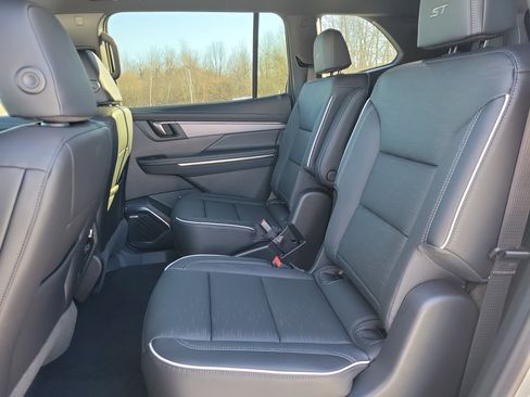 New 2026 Buick Enclave Sport Touring w/ Super Cruise Package image 28