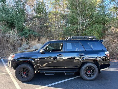 Used 2023 Toyota 4Runner TRD Pro image 2