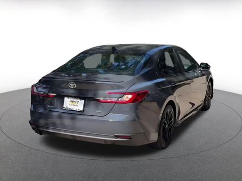 Used 2025 Toyota Camry SE FWD image 12