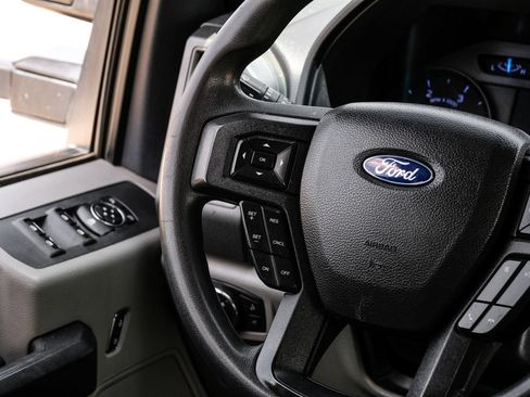 Used 2022 Ford F350 XL w/ Power Equipment Group AWD/4WD image 17