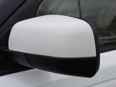 Used 2013 Land Rover Range Rover Sport HSE image 12