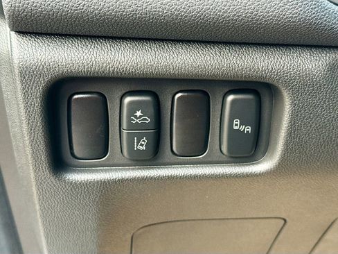 New 2026 Mitsubishi Outlander Sport SE image 10